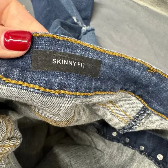 Judy Blue Jeans Womens 13 / 31 Skinny Fit Button Fly Distressed Blue Denim - Picture 5 of 9